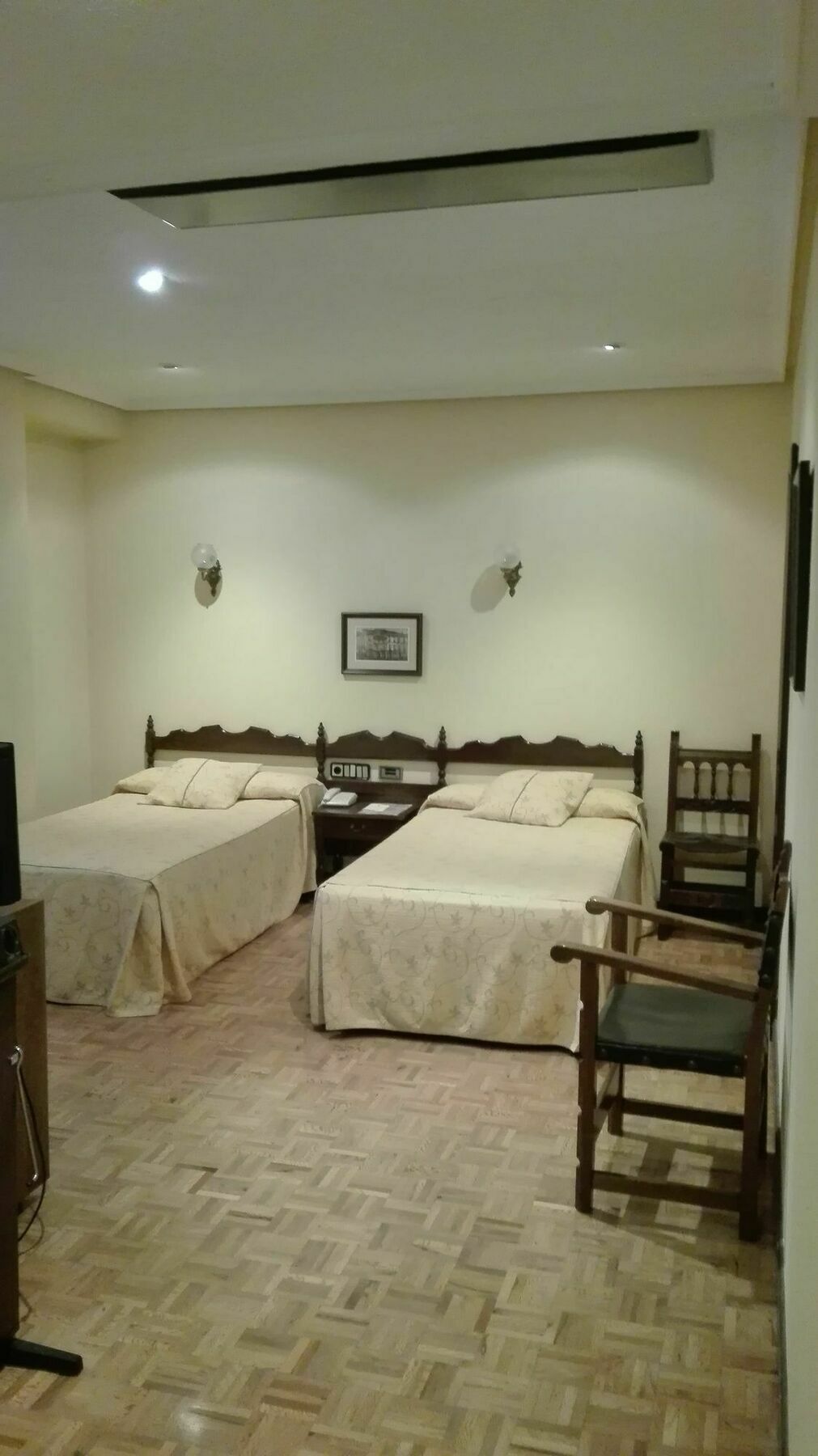 Hotel Castellano Centro Саламанка Екстер'єр фото